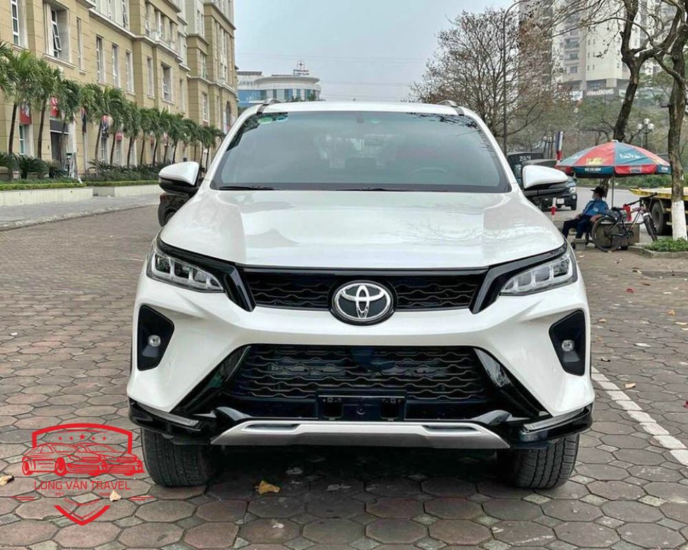 Xe Mitsubishi Xpander